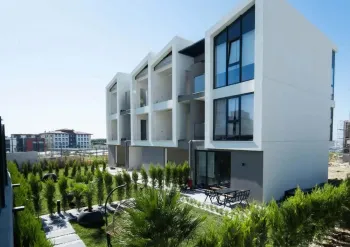 Elegant townhouse-style villas in Bahcesehir Istanbul